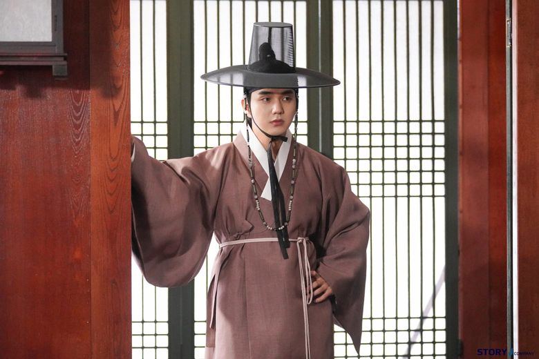 Yoo SeungHo, Drama “Moonshine” Set Behind-the-Scene - Part 3