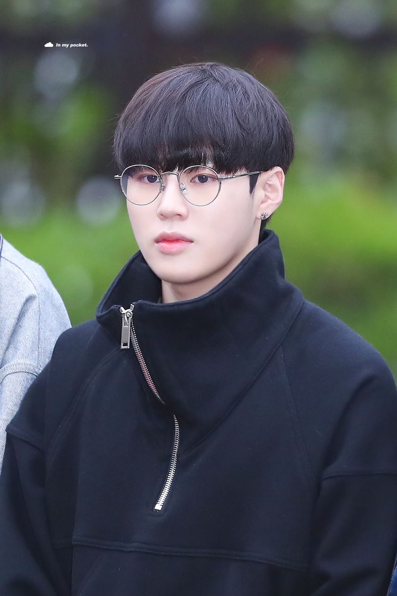 11 Male K Pop Idols Who Look Extra Cute In Glasses  Part 2  - 78