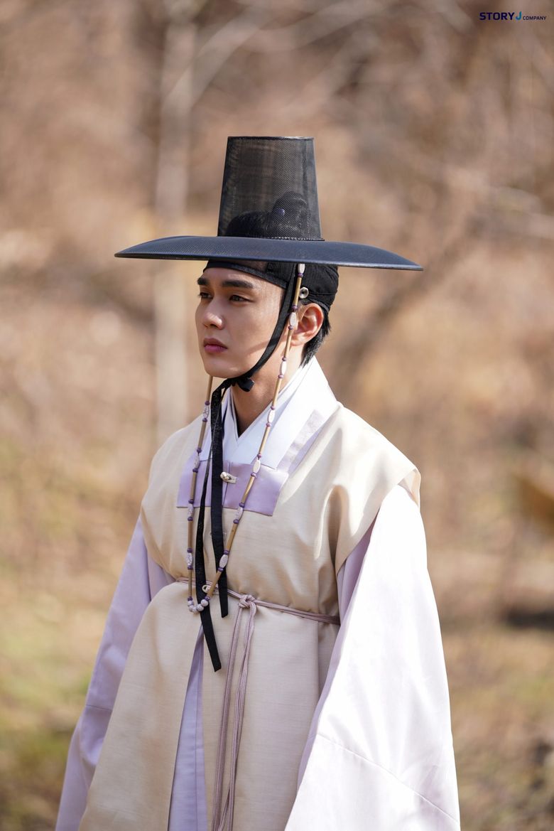 Yoo SeungHo, Drama "Moonshine" Set Behind-The-Scene - Part 4