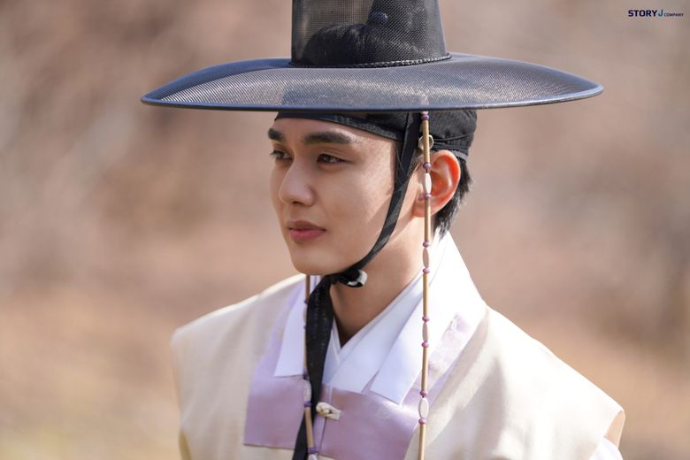 Yoo SeungHo, Drama "Moonshine" Set Behind-The-Scene - Part 4