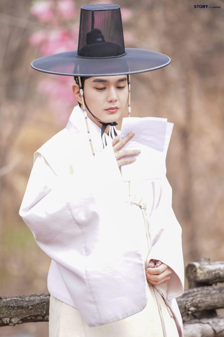 Yoo SeungHo, Drama "Moonshine" Set Behind-The-Scene - Part 4