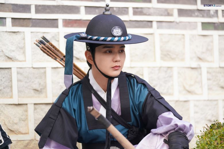 Yoo SeungHo, Drama "Moonshine" Set Behind-The-Scene - Part 4