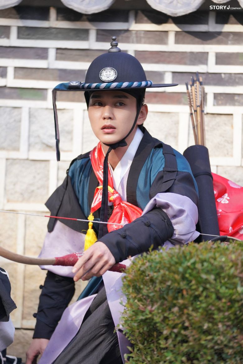 Yoo SeungHo, Drama "Moonshine" Set Behind-The-Scene - Part 4