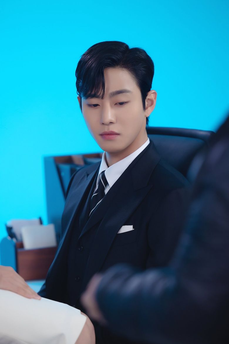 Ahn HyoSeop, Drama Poster Shooting Of "A Business Proposal" Behind-the-Scene