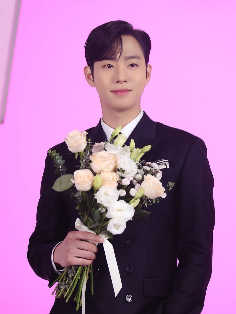 Ahn HyoSeop, Drama Poster Shooting Of "A Business Proposal" Behind-the-Scene