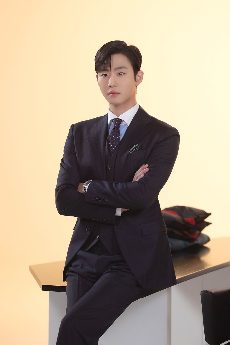 Ahn HyoSeop, Drama Poster Shooting Of "A Business Proposal" Behind-the-Scene