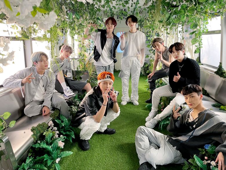 Kpopmap Fan Interview  An ATINY From The US Talks About Her Favorite Group ATEEZ   Her Bias YeoSang - 31