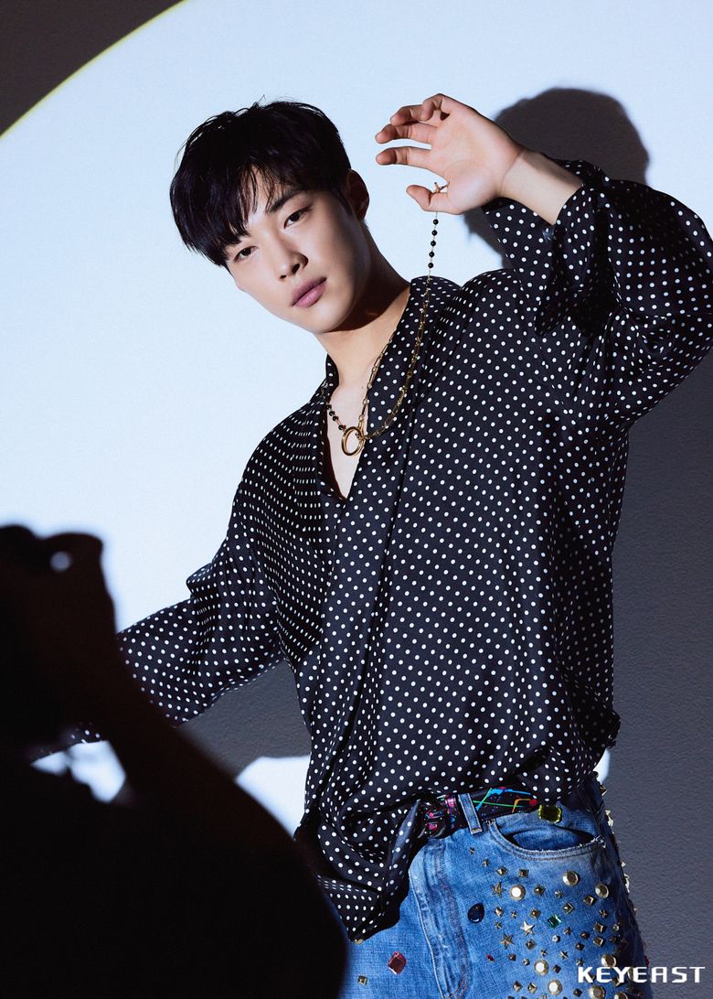 Woo DoHwan For GQ Korea Magazine March Issue Behind-the-Scene