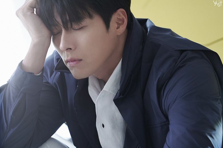 Hyun Bin, Photoshoot Behind-the-Scene - Part 1