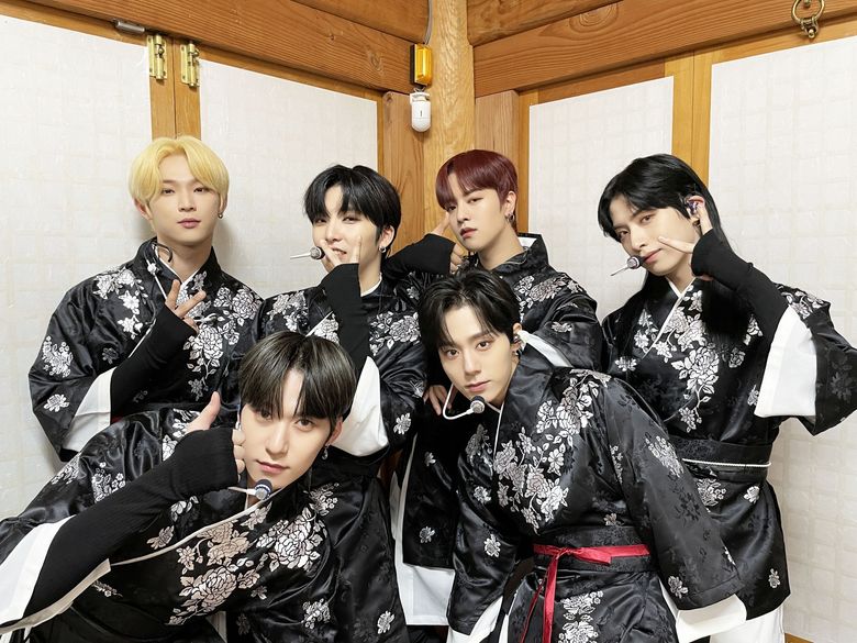 Kpopmap Fan Interview  A Colombian TO MOON Talks About Her Favorite Group ONEUS   Her Bias LeeDo  - 21