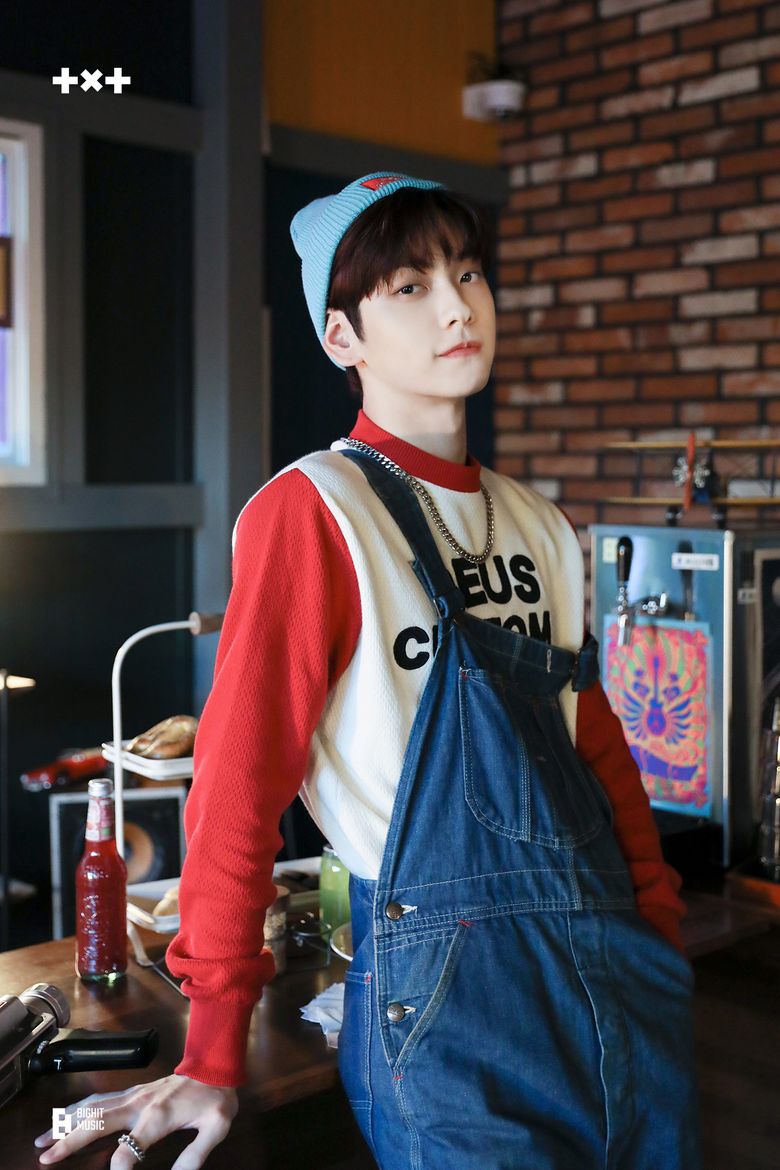 TXT Shooting '2022 DECO KIT' Set Behind-The-Scene