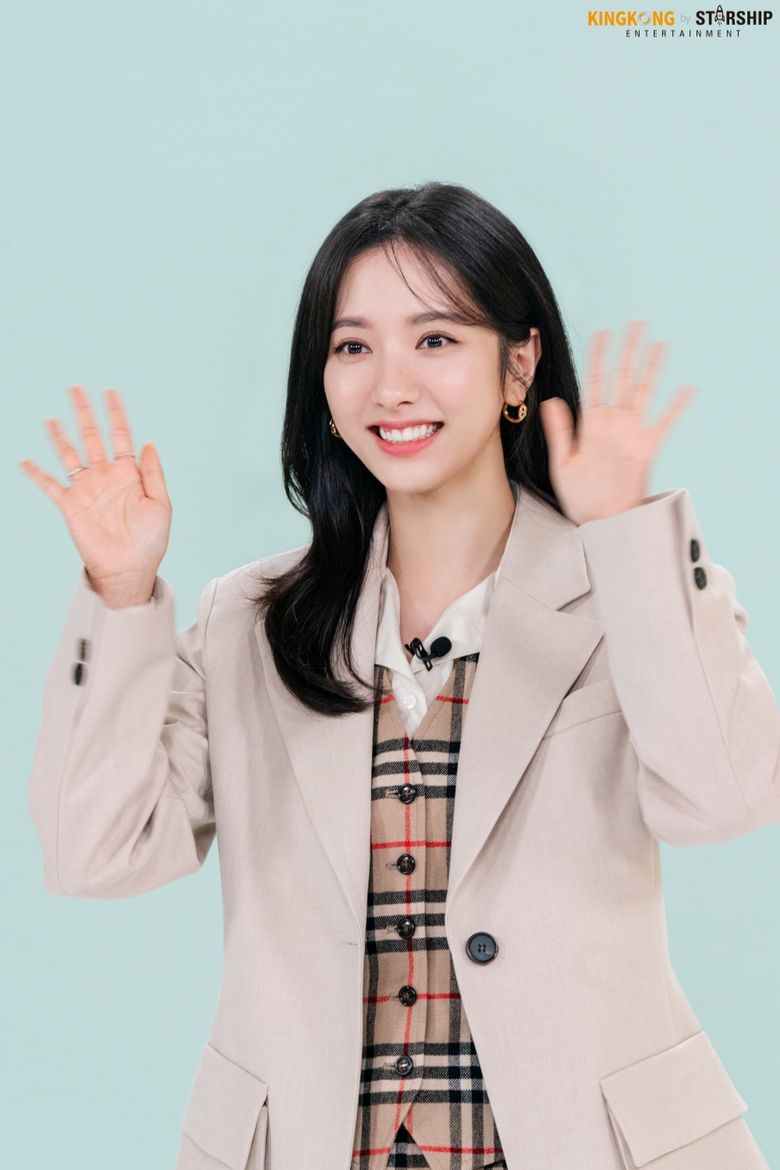 WJSN's Bona, Netflix X The Swoon Interview Behind-the-Scene Part 2