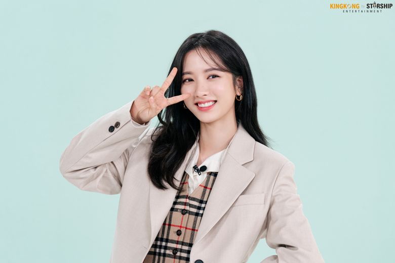 WJSN's Bona, Netflix X The Swoon Interview Behind-the-Scene Part 2