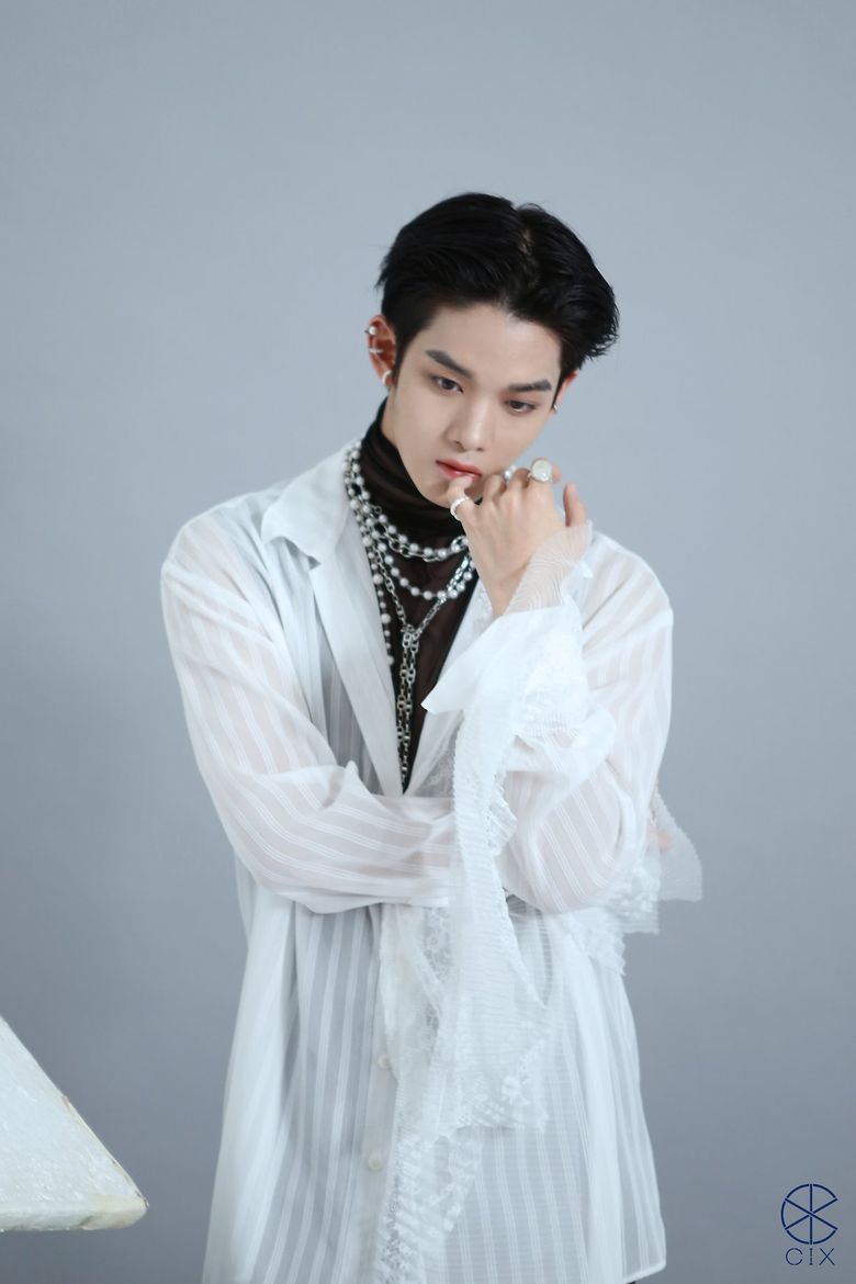 CIX's Bae JinYoung, Poster Shooting For UNIVERSE Behind-the-Scene