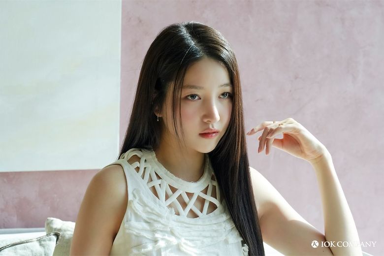 Kim SoJeong For Big Issue Magazine Behind-the-Scene