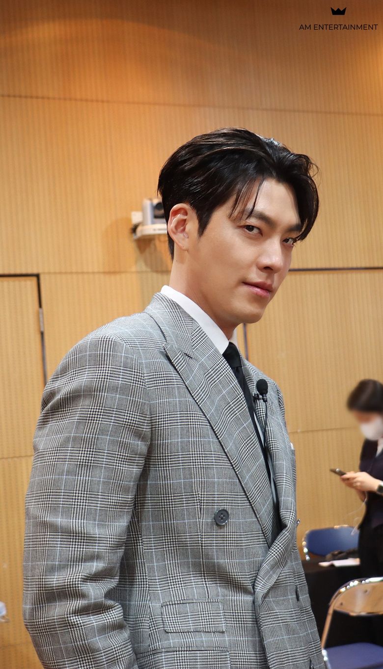 Kim WooBin, Drama "Our Blues" Set Behind-the-Scene