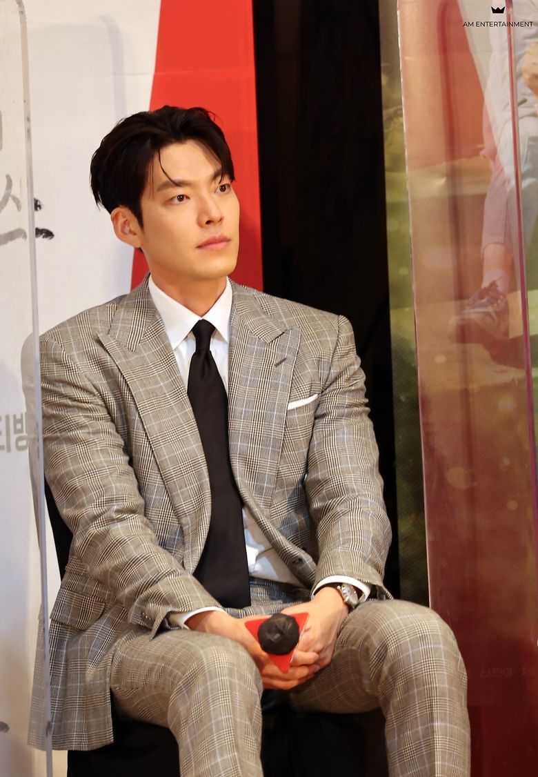 Kim WooBin, Drama "Our Blues" Set Behind-the-Scene