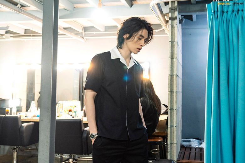 Lee DongWook For ARENA Magazine Behind-the-Scene Part 1