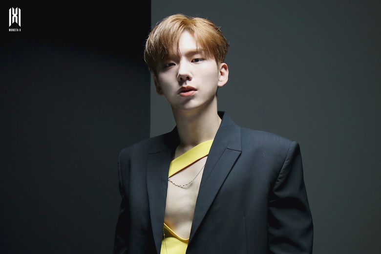 MONSTA X's KiHyun For COSMOPOLITAN KOREA Magazine Set Behind-the-Scene