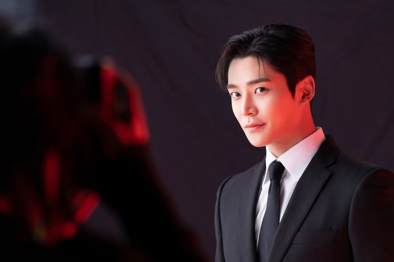 SF9's RoWoon, Drama "Tomorrow" Set Behind-the-Scene