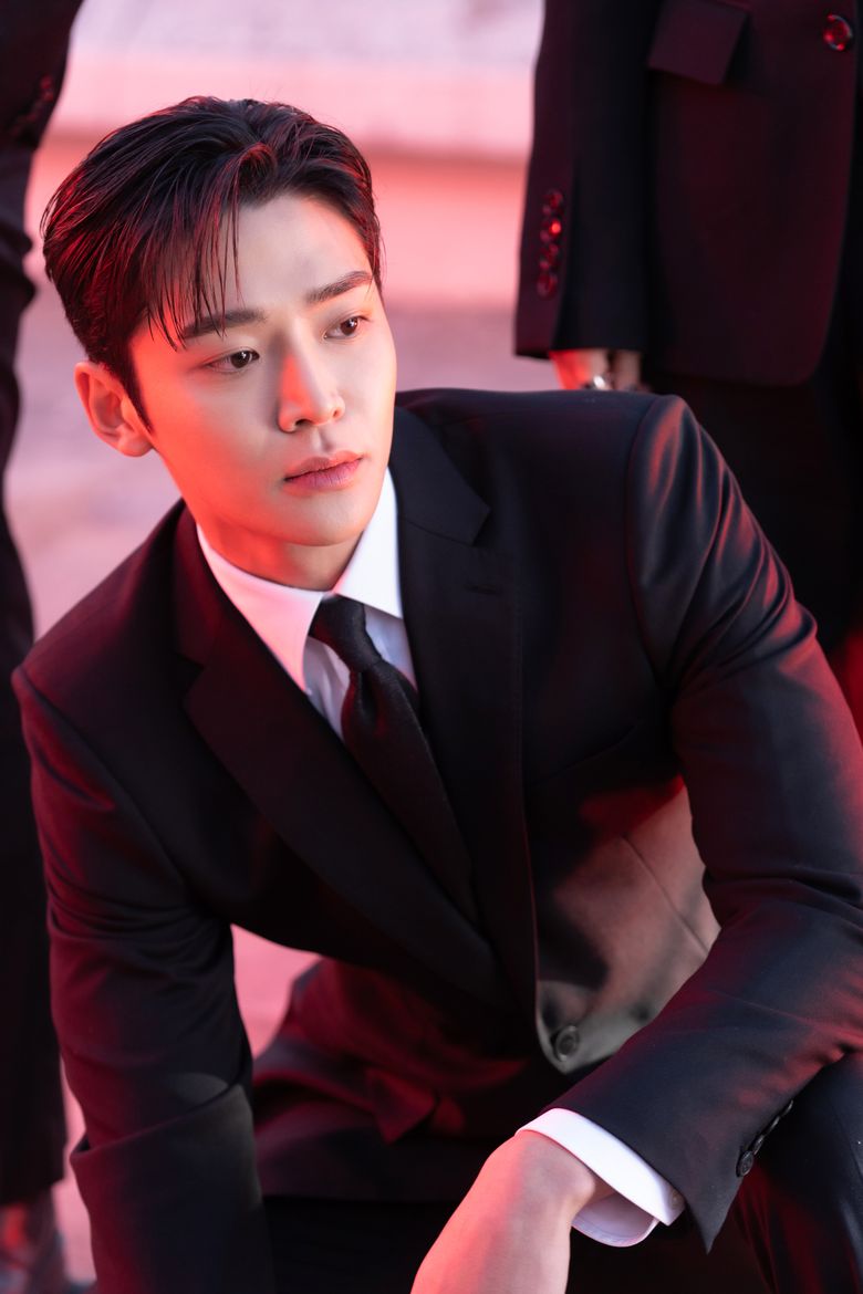 SF9's RoWoon, Drama "Tomorrow" Set Behind-the-Scene