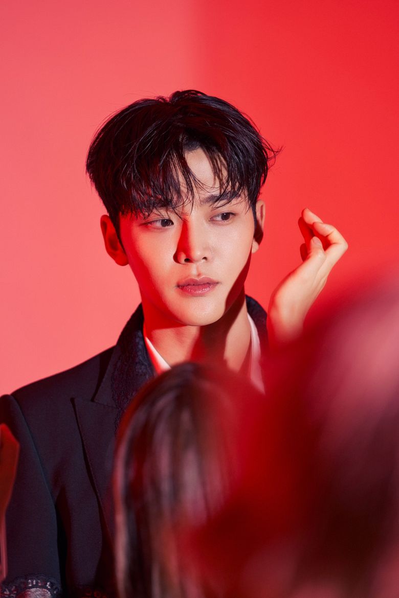 SF9's RoWoon For W Korea Magazine April Issue Set Behind-the-Scene