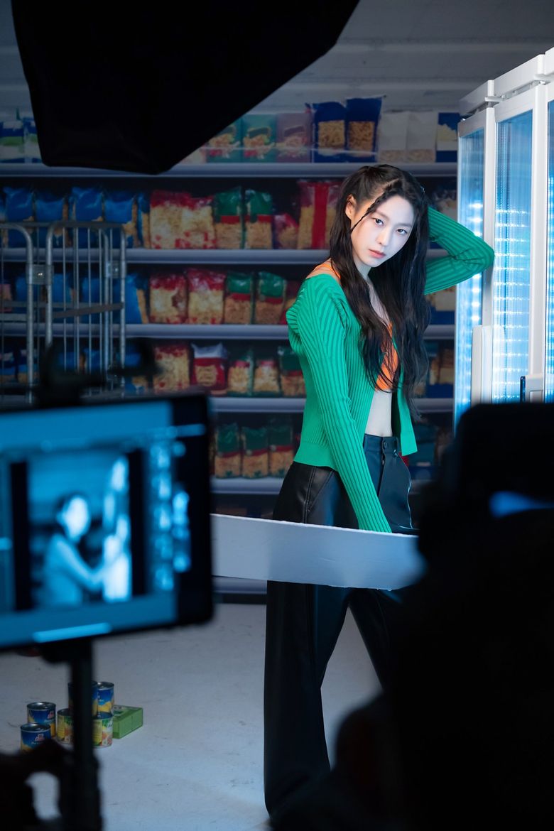 AOA's SeolHyun, Drama "The Killer's Shopping List" Set Behind-the-Scene Part 1