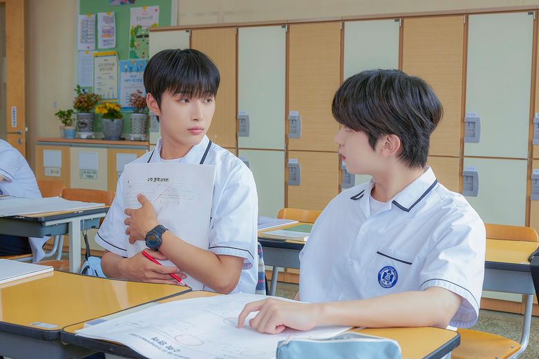 “A Shoulder To Cry On” (2023 Web Drama): Cast & Summary
