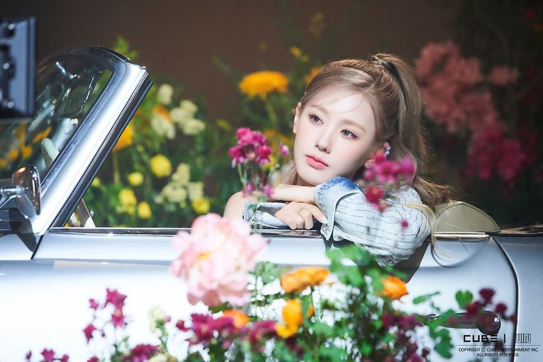 (G)I-DLE's MiYeon, Filming 'Drive' MV Set Behind-the-Scene Part 2