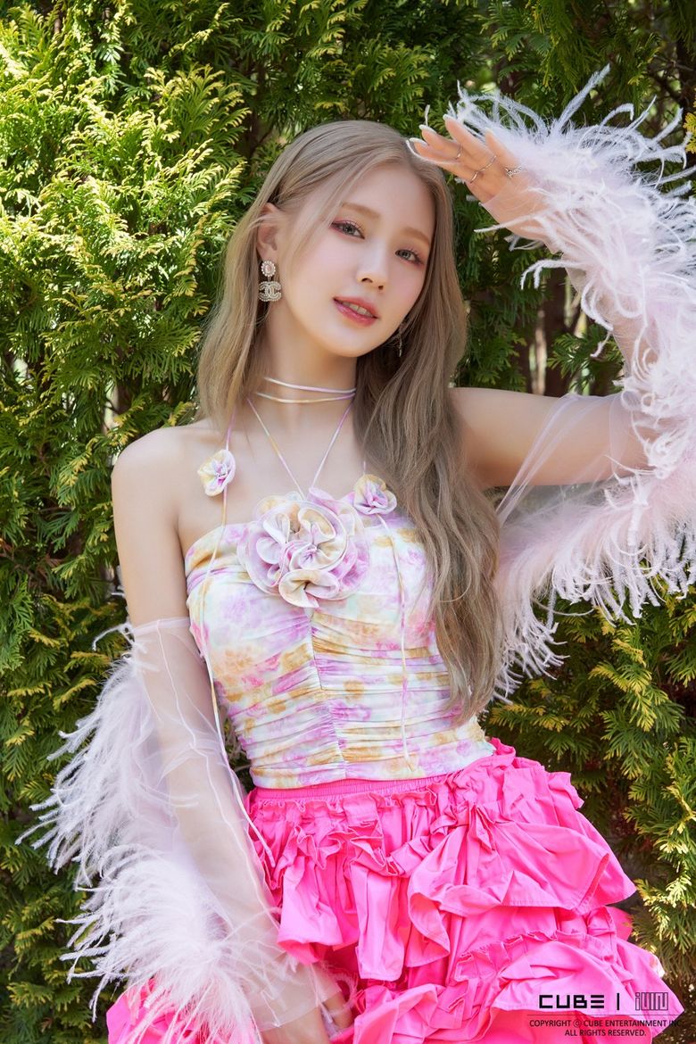 (G)I-DLE's MiYeon, Filming 'Drive' MV Set Behind-the-Scene Part 1