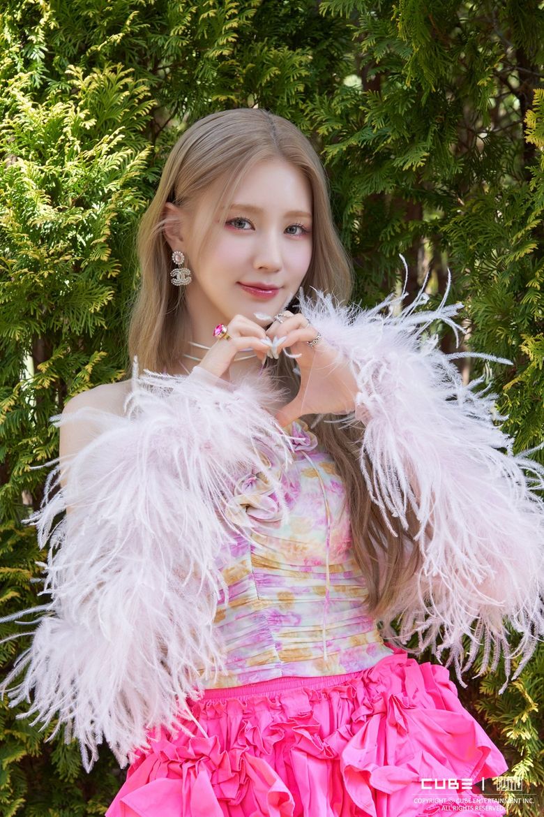 (G)I-DLE's MiYeon, Filming 'Drive' MV Set Behind-the-Scene Part 1