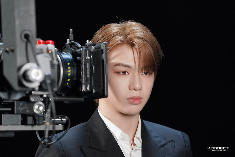 Kang Daniel, Shooting for 1st Full Album "The Story" Behind-the-Scene