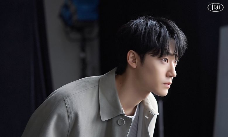 Lee DoHyun For BAZZAR MAN-Taiwan Magazine March 2022 N.o. 385 Cover Behind-the-Scene Part 1