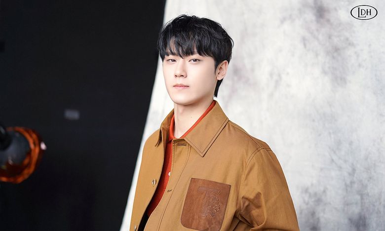 Lee DoHyun For BAZZAR MAN-Taiwan Magazine March 2022 N.o. 385 Cover Behind-the-Scene Part 2