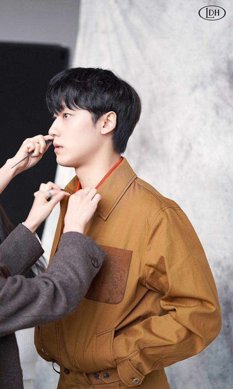 Lee DoHyun For BAZZAR MAN-Taiwan Magazine March 2022 N.o. 385 Cover Behind-the-Scene Part 2