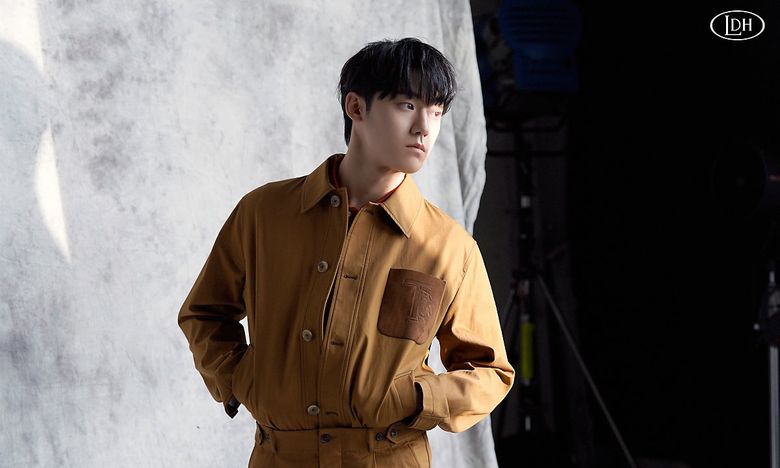 Lee DoHyun For BAZZAR MAN-Taiwan Magazine March 2022 N.o. 385 Cover Behind-the-Scene Part 2