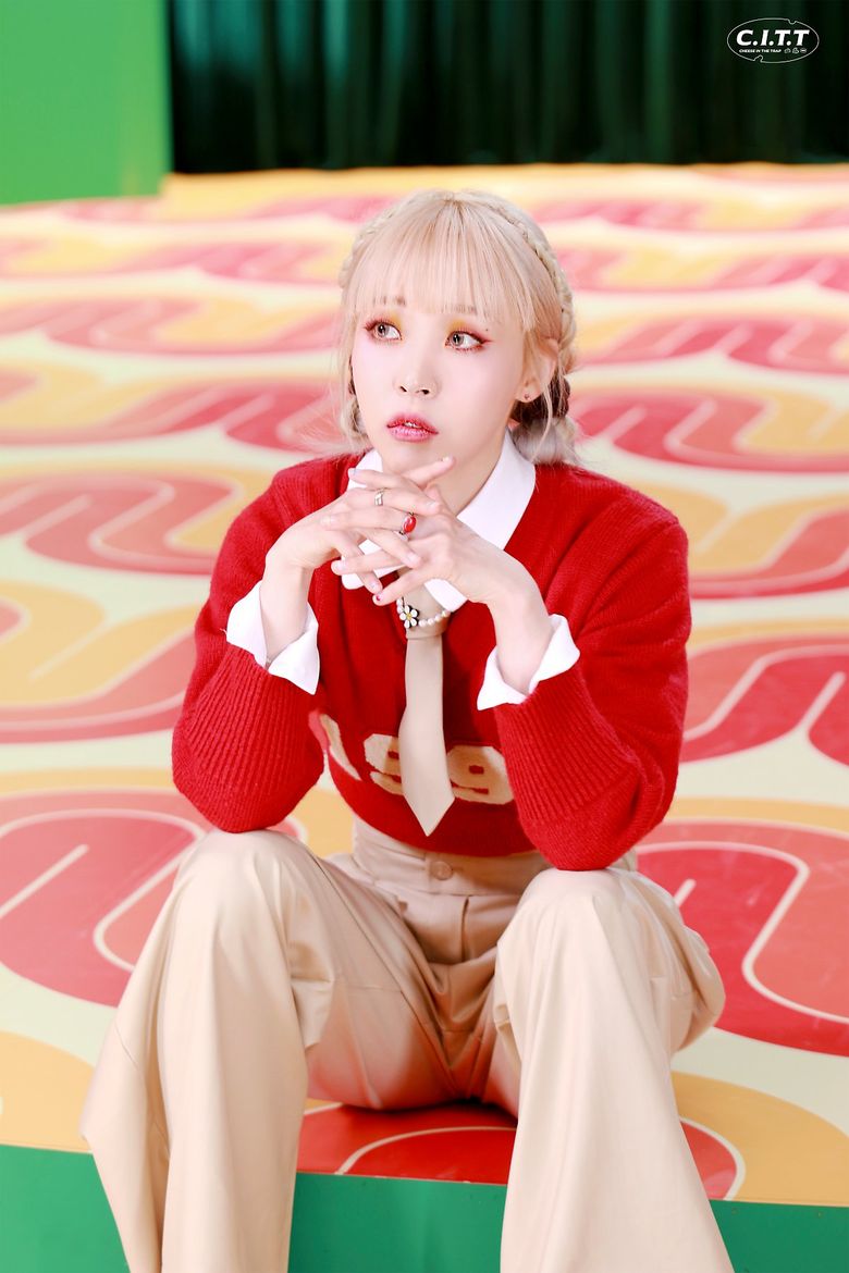 MAMAMOO's MoonByul, Filming 'C.I.T.T (Cheese in the Trap)' MV Behind-the-Scene Part 2