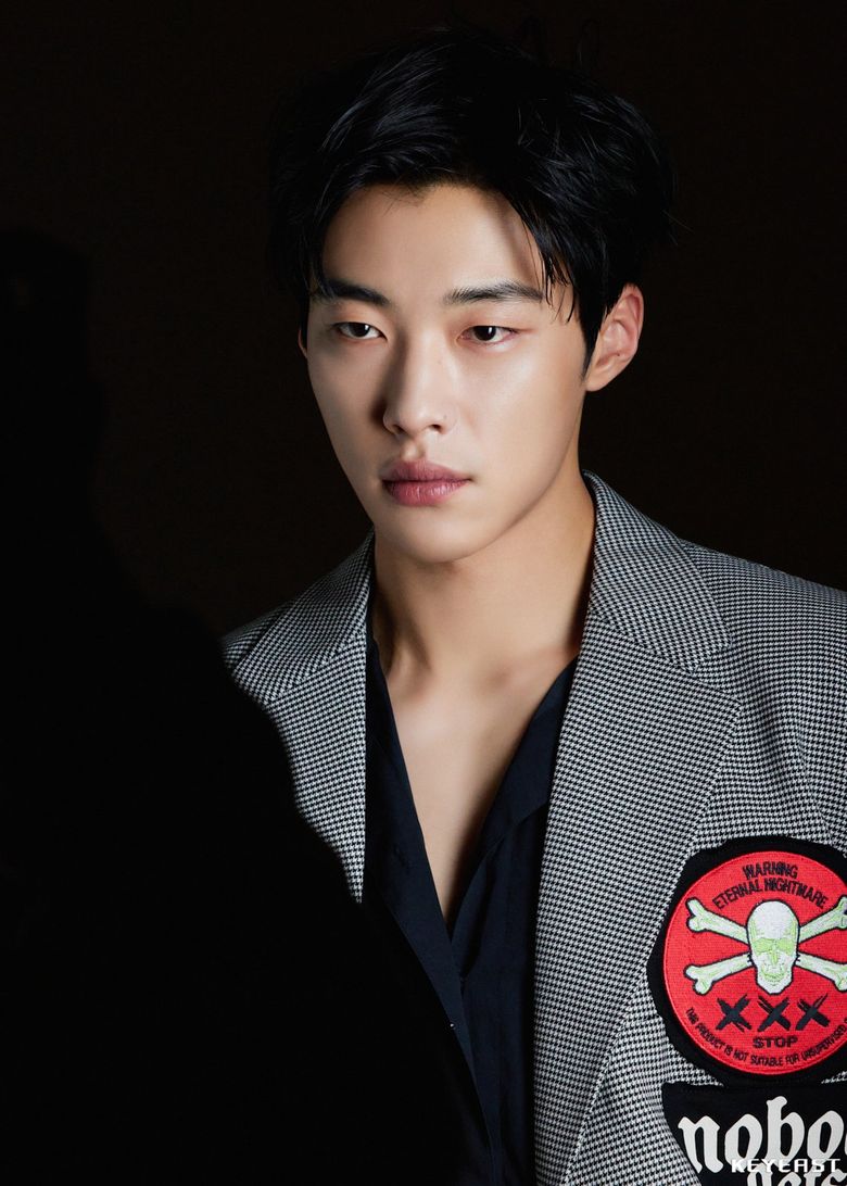 Woo DoHwan, For Arena Homme Plus Magazine May Issue Behind-the-Scene