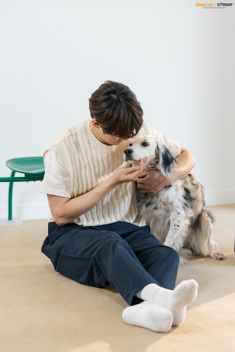 Yoo YeonSeok For ARENA Magazine Set Behind-the-Scene