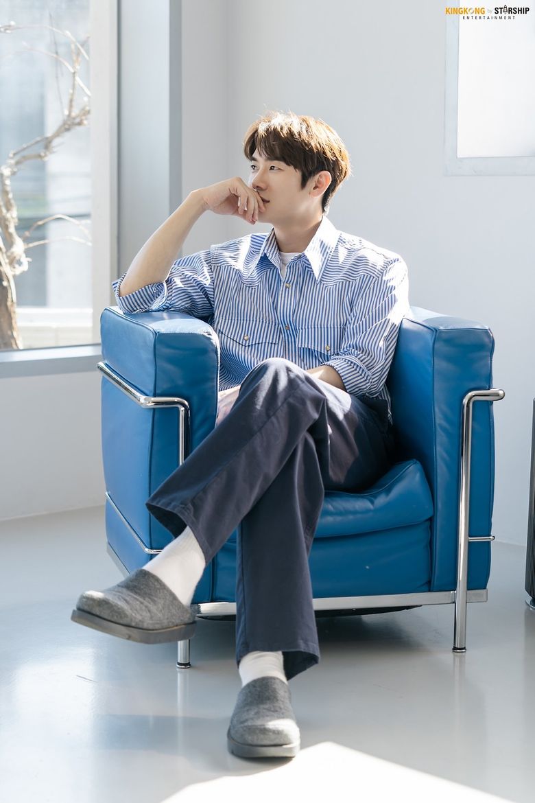 Yoo YeonSeok For ARENA Magazine Set Behind-the-Scene