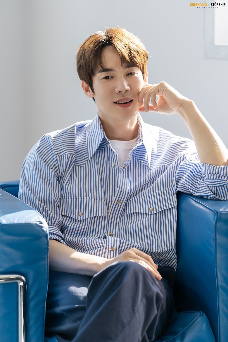 Yoo YeonSeok For ARENA Magazine Set Behind-the-Scene