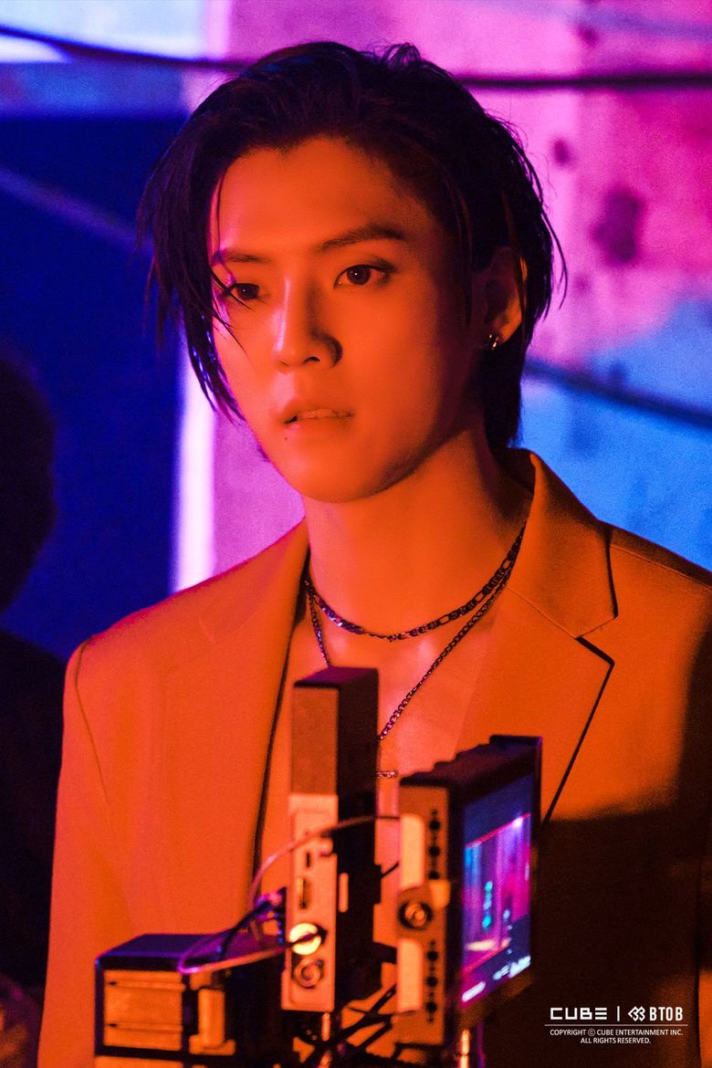 BTOB's MinHyuk (HUTA), Filming 2nd Album "BOOM" Concept Trailer Behind-the-Scene