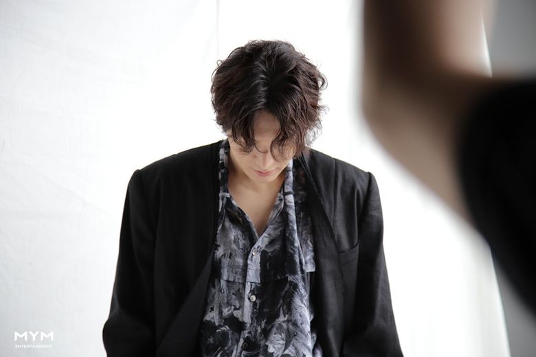 Lee MinHo, For W Korea Magazine 2022 May Issue Behind-the-Scene Part 1