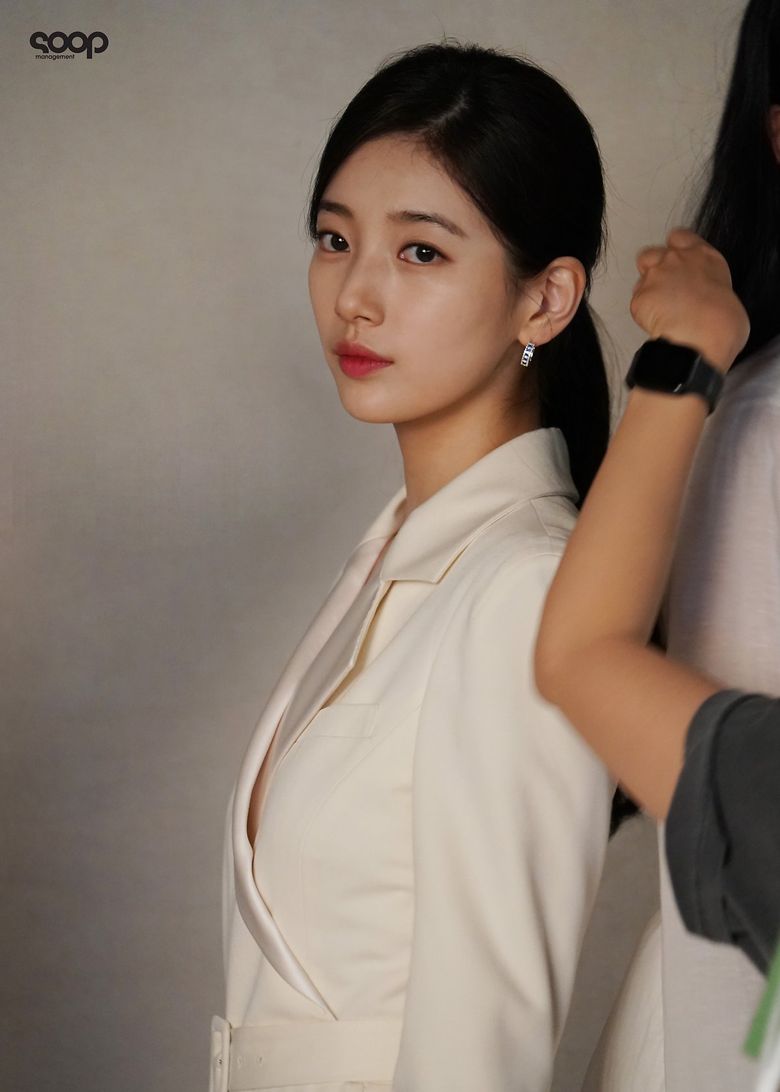 Suzy, Shooting Drama "Anna" Poster Behind-the-Scene Part 2