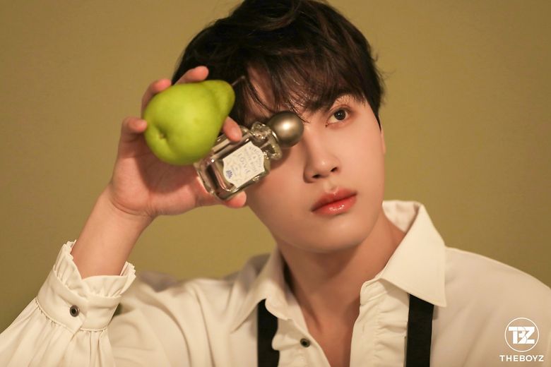 THE BOYZ's Ju HakNyeon For 1st Look May Issue Behind-the-Scene