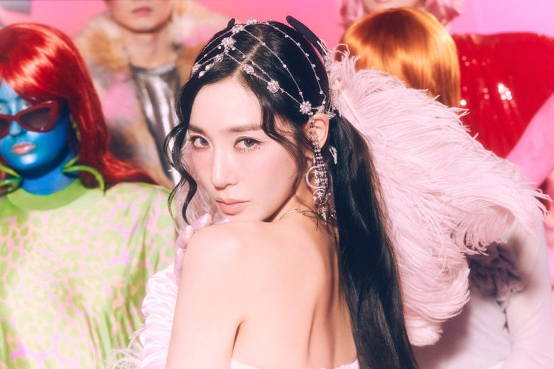 Girls' Generation, 7th Full Album "FOREVER 1" Concept Photo# COSMIC FESTA