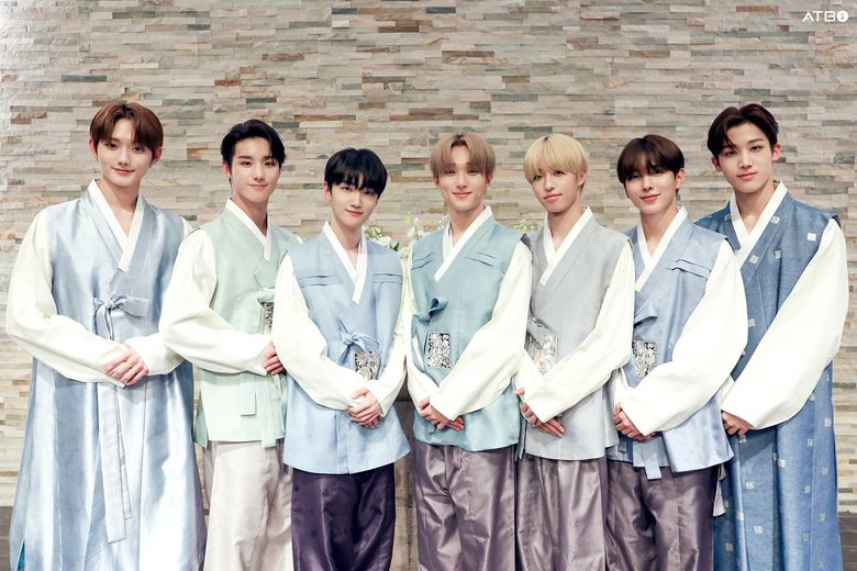  32 K-Pop Idols Who Posted Pictures In Their Traditional Clothes For Chuseok 2022