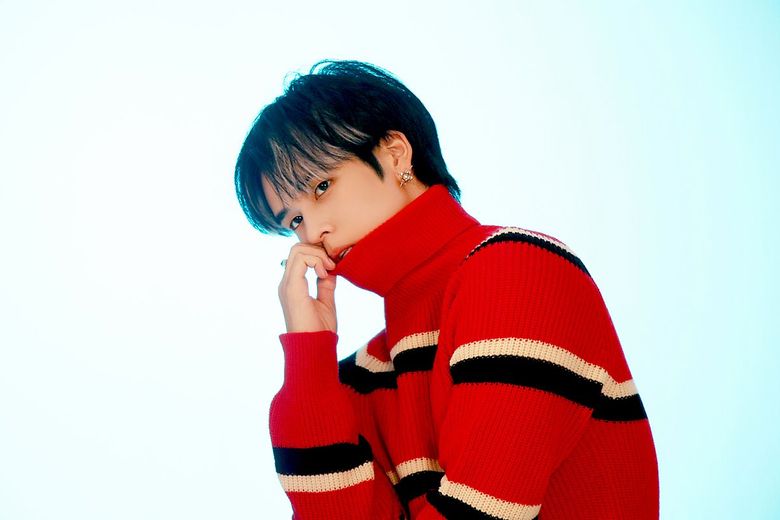  11 Male K-Pop Idols Who Look So Attractive In A Turtleneck (Part 1)