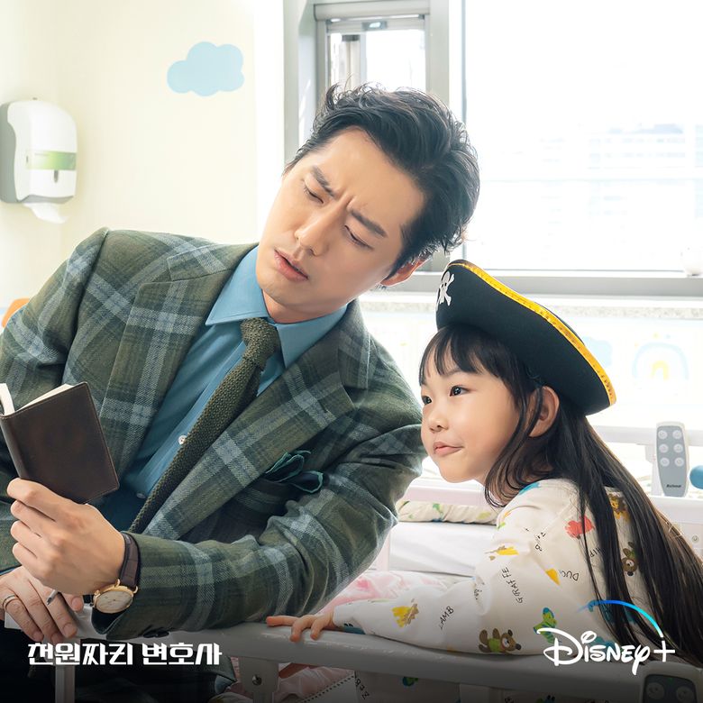 Funny Law K-Drama "One Dollar Lawyer" Gains Massive Recognition As It Ranks On The Top 5 In 6 Asian Countries On Disney+