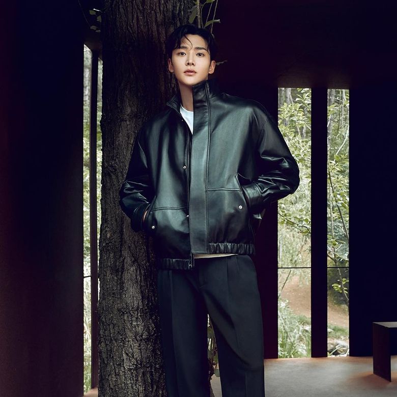 SF9 s RoWoon Is The Winter Clothing Model You ve Been Waiting For - 32